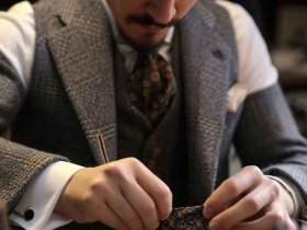 定制衣服是哪个订；定制衣服是哪个订单好