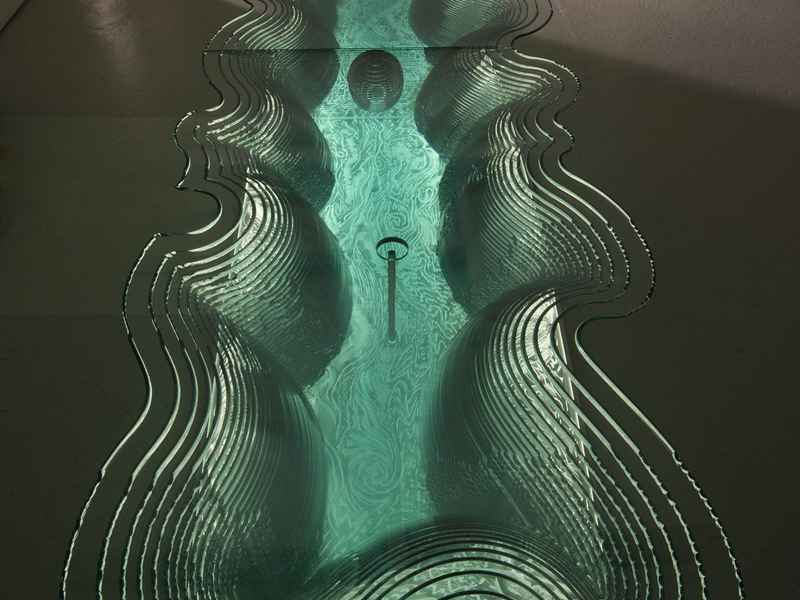 口碑好的异形模板玻璃开介加工厂,异形玻璃加工中心厂家 口碑好的异形模板玻璃开介加工厂,异形玻璃加工中心厂家