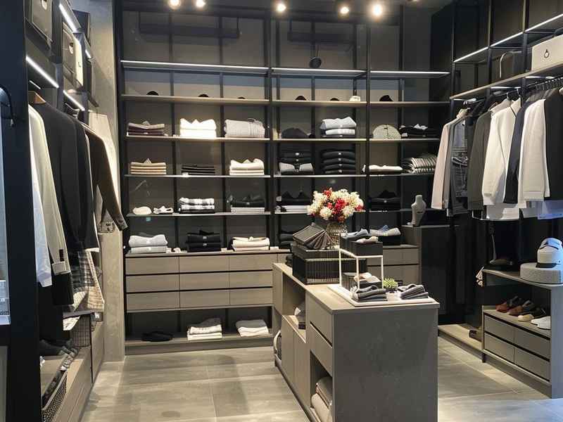 卡罗纹凯洛恩实体店，卡罗纹凯洛恩实体店能买到吗