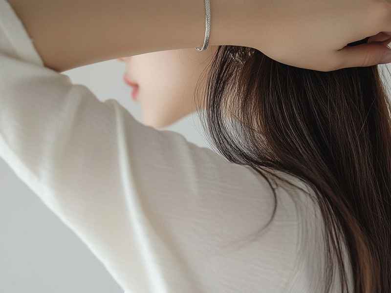 女士手镯品牌排行榜（女士手镯品牌排行榜前十名）
