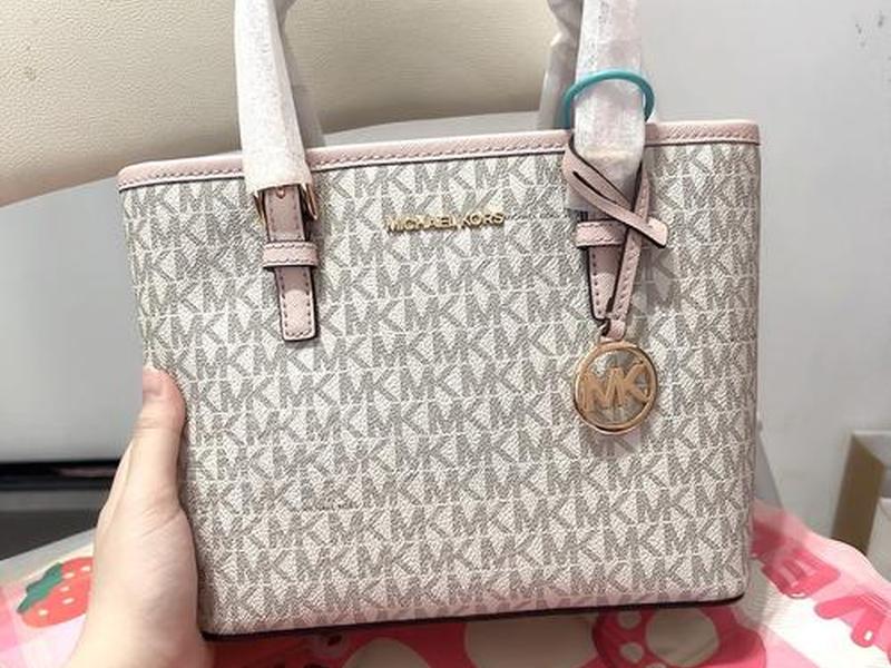 2k左右的包包(2k左右的女包) 2k左右的包包(2k左右的女包)