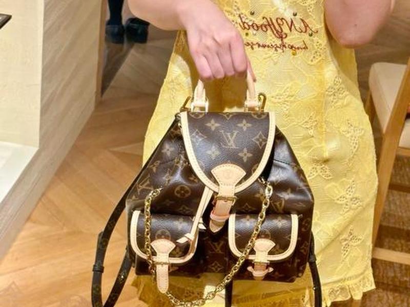 25岁背什么品牌包包好，25岁背什么品牌包包好一点