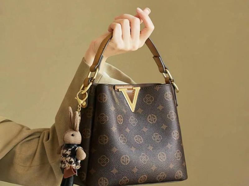 2021新款名牌包包（2021新款名牌包包图片）