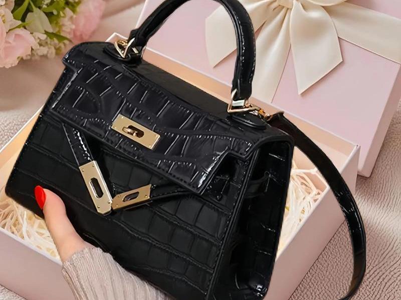 200左右的品牌包；200左右的品牌包包推荐