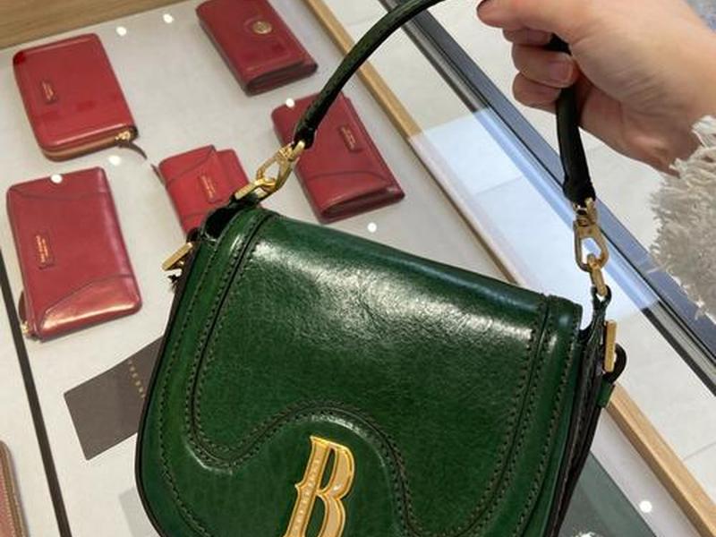 b字的包包品牌(b字的包包品牌叫什么) b字的包包品牌(b字的包包品牌叫什么)