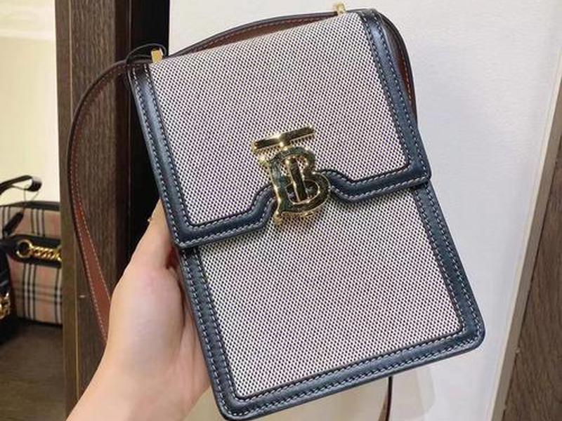 b字包包品牌 包有个b字母的包包品牌 b字包包品牌 包有个b字母的包包品牌