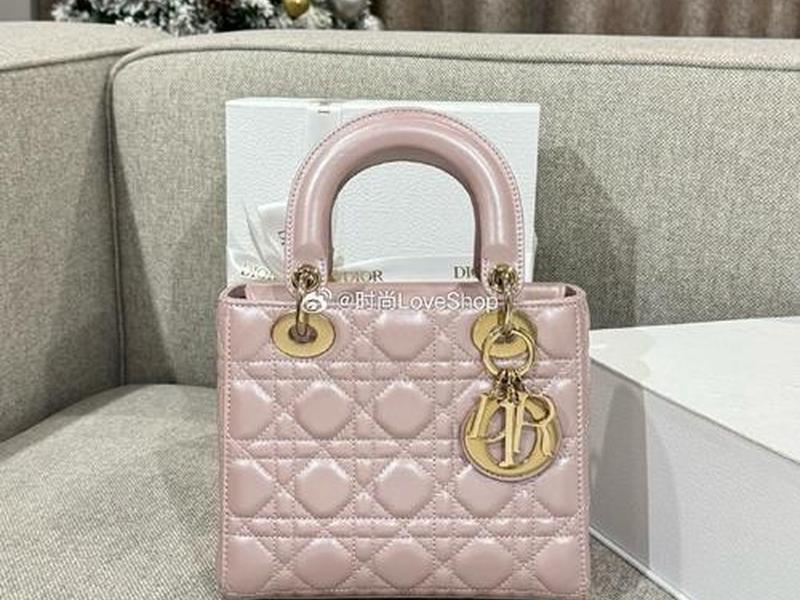 cd包包专柜正品,正品cd女包官网 cd包包专柜正品,正品cd女包官网