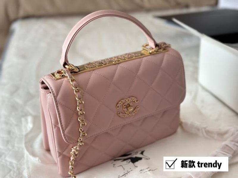 cc包包是什么品牌衣服、cc包包是什么品牌衣服啊