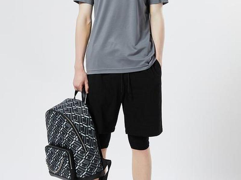 cnc是啥品牌,cnc是啥品牌衣服 cnc是啥品牌,cnc是啥品牌衣服