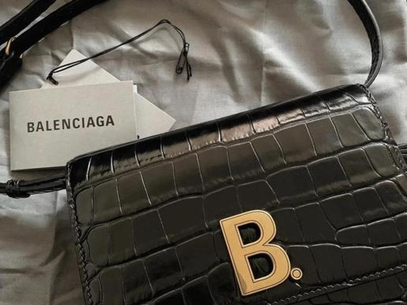 b是什么品牌的包包啊、b是什么品牌的包包啊图片 b是什么品牌的包包啊、b是什么品牌的包包啊图片
