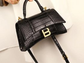 b家包包是大牌子么；b家包包是什么牌子