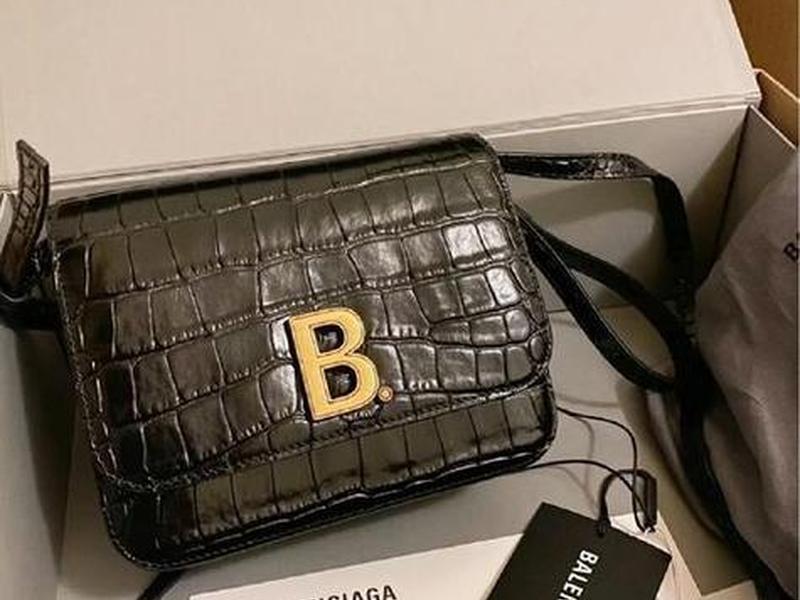 b标的包包品牌 - b标志的包包品牌 b标的包包品牌 - b标志的包包品牌